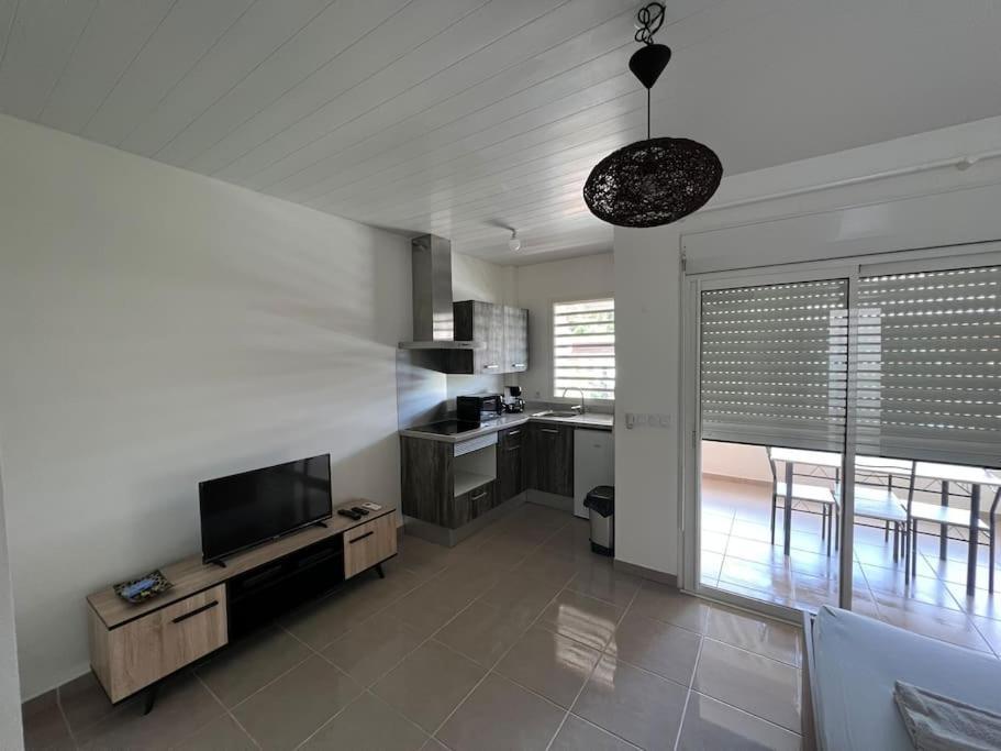 Beau Studio Proche De La Plage Camp de Remire ภายนอก รูปภาพ