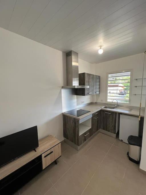 Beau Studio Proche De La Plage Camp de Remire ภายนอก รูปภาพ
